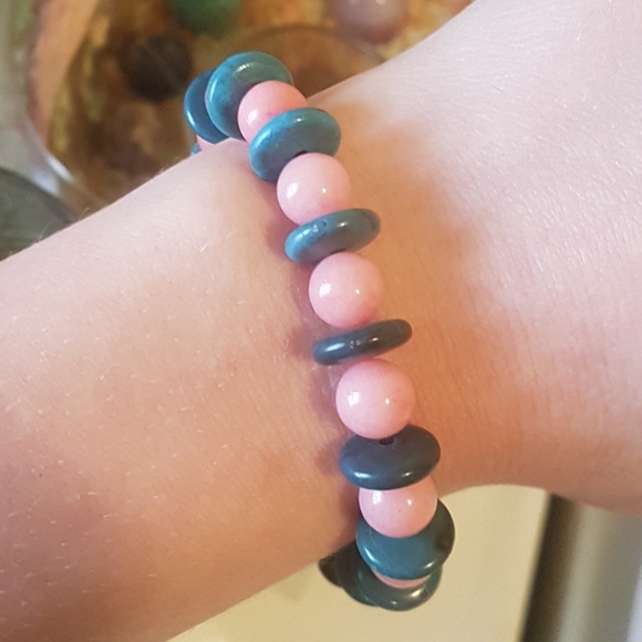 💗 Bubble Gum Morganite Beaded Bracelet - Picture 4 of 6